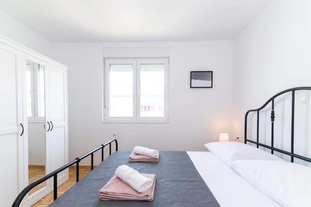 Cozy Apartment "Iskra" - 3 Bedrooms Zadar Bagian luar foto