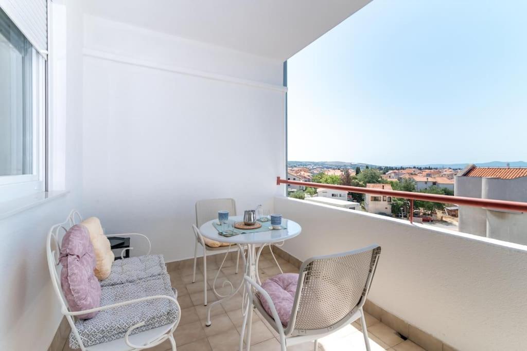 Cozy Apartment "Iskra" - 3 Bedrooms Zadar Bagian luar foto